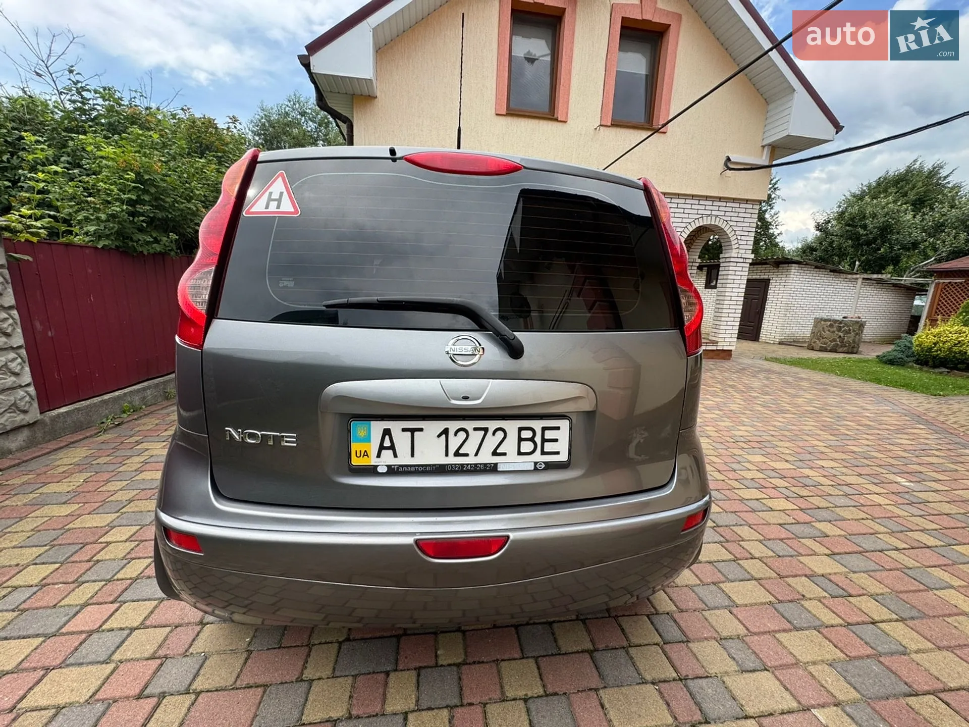 2011 Nissan Note - мініатюра 5