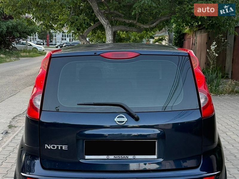 Хэтчбек Nissan Note 2007 в Одессе