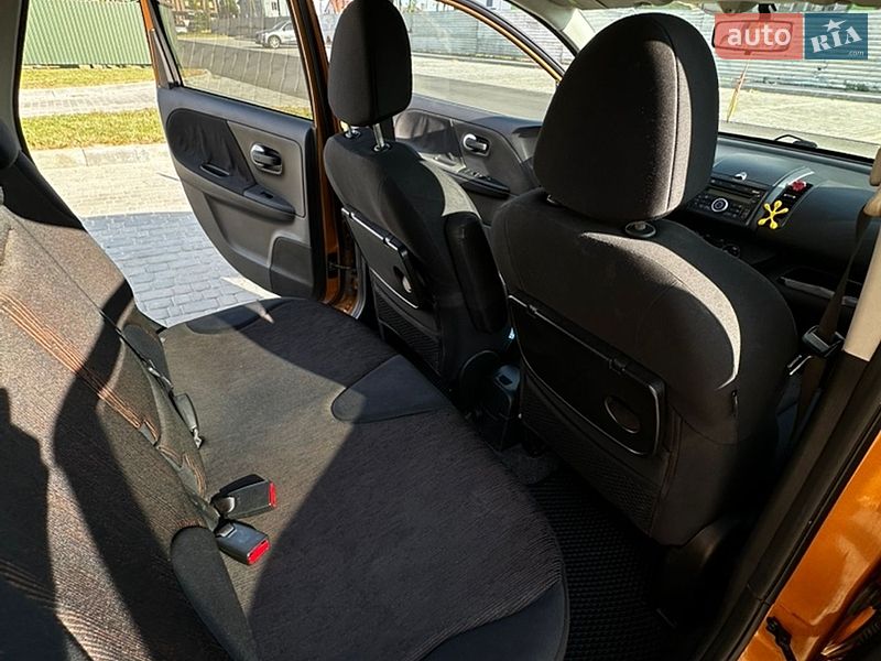 Хэтчбек Nissan Note 2009 в Виннице фото 23 Хэтчбек Nissan Note 2009 в Виннице