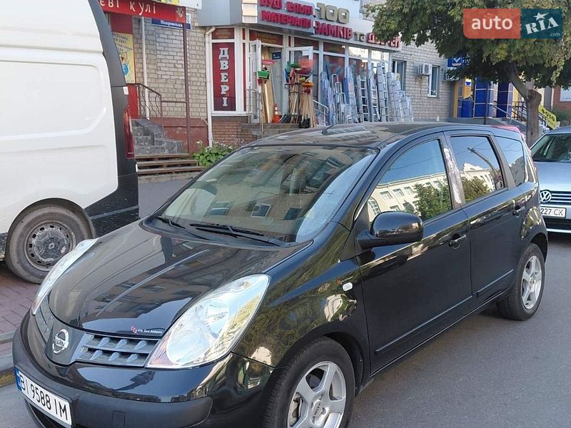 Хетчбек Nissan Note 2006 в Кременчуці фото 2 Хетчбек Nissan Note 2006 в Кременчуці