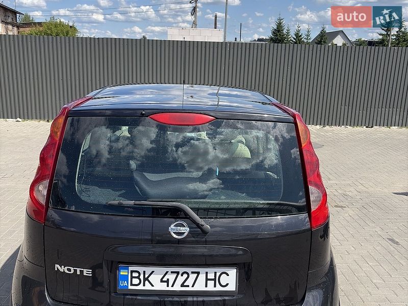 Хетчбек Nissan Note 2006 в Сарнах фото 16 Хетчбек Nissan Note 2006 в Сарнах