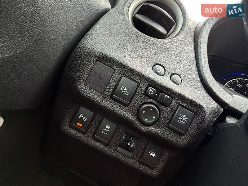 Хэтчбек Nissan Note 2019 в Киеве