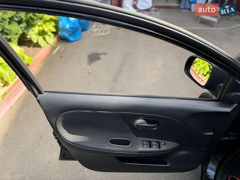 Хетчбек Nissan Note 2007 в Вінниці фото 17 Хетчбек Nissan Note 2007 в Вінниці