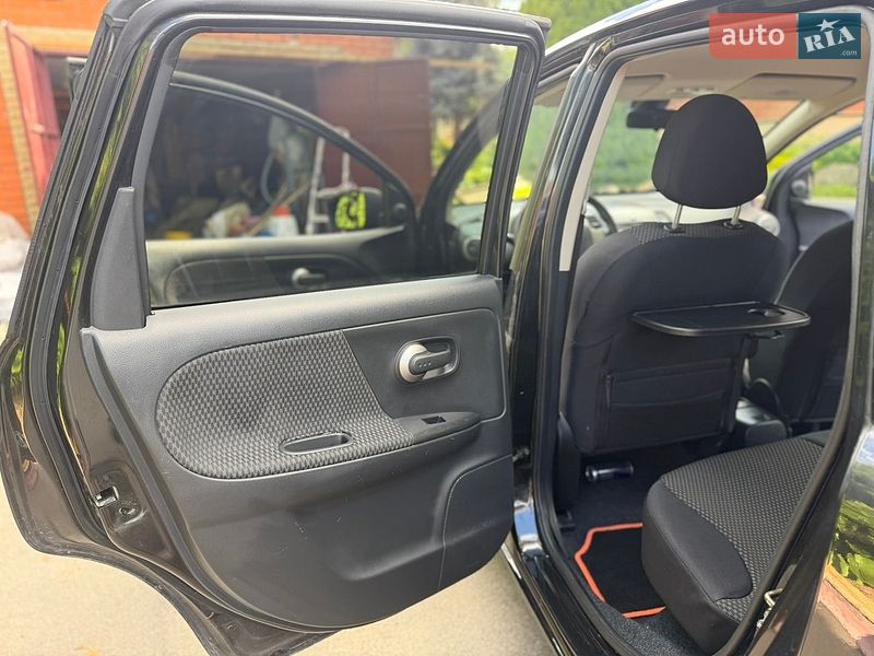 Хетчбек Nissan Note 2007 в Вінниці фото 27 Хетчбек Nissan Note 2007 в Вінниці