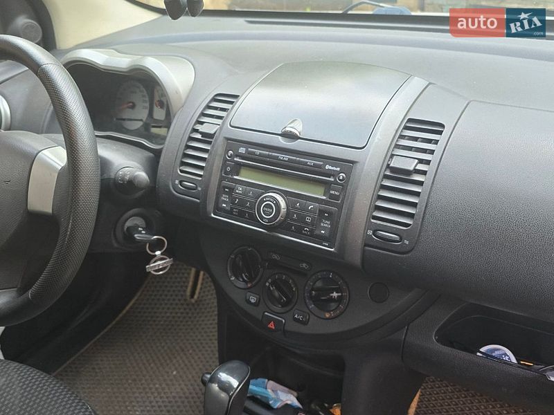 Хэтчбек Nissan Note 2008 в Виннице