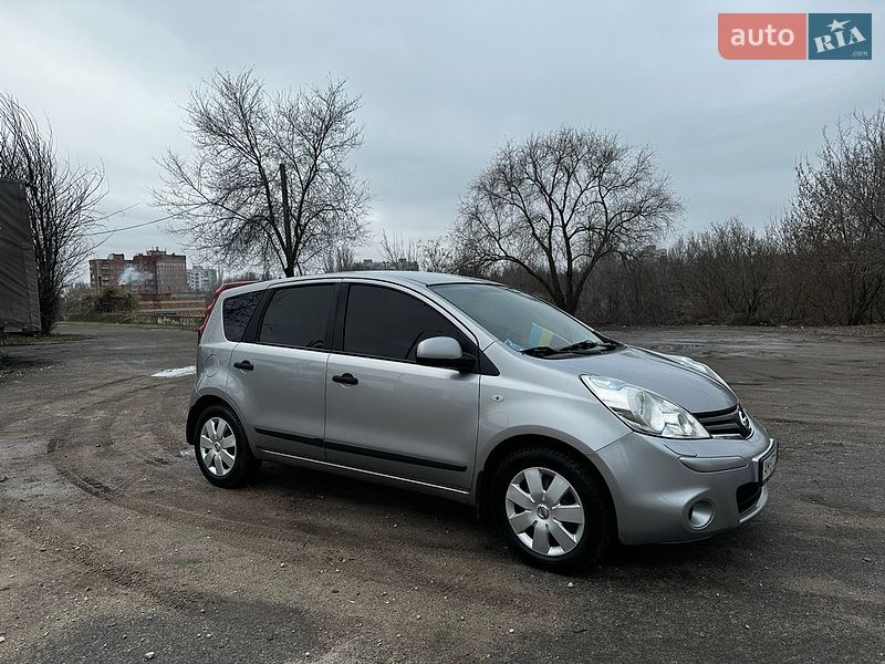 Хэтчбек Nissan Note 2011 в Запорожье фото 36 Хэтчбек Nissan Note 2011 в Запорожье