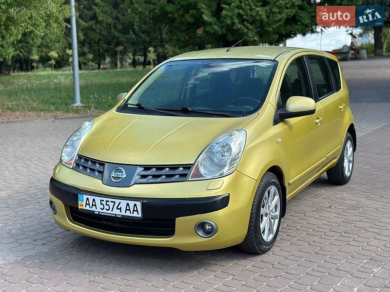 Хетчбек Nissan Note 2007 в Рівному