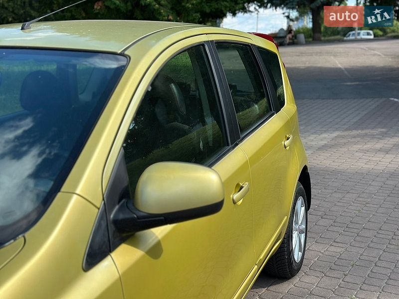 Хетчбек Nissan Note 2007 в Рівному