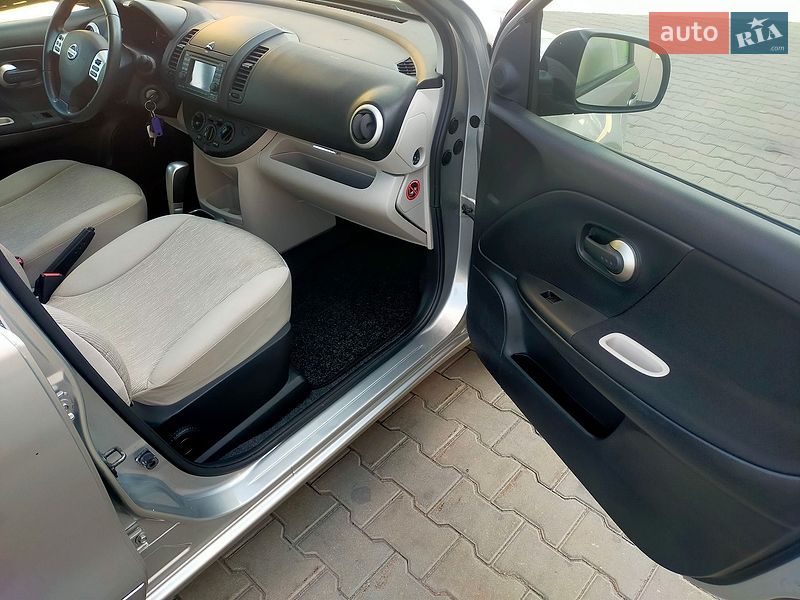 Хетчбек Nissan Note 2009 в Вінниці