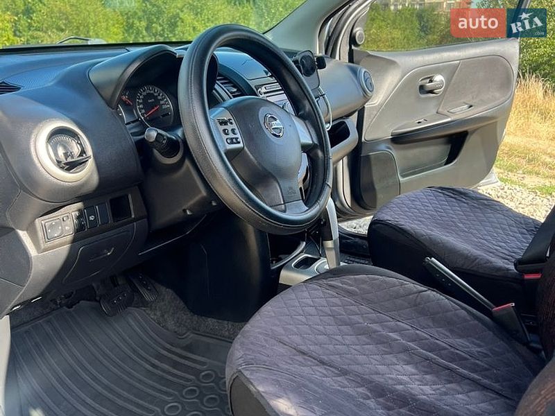 Хетчбек Nissan Note 2010 в Надвірній