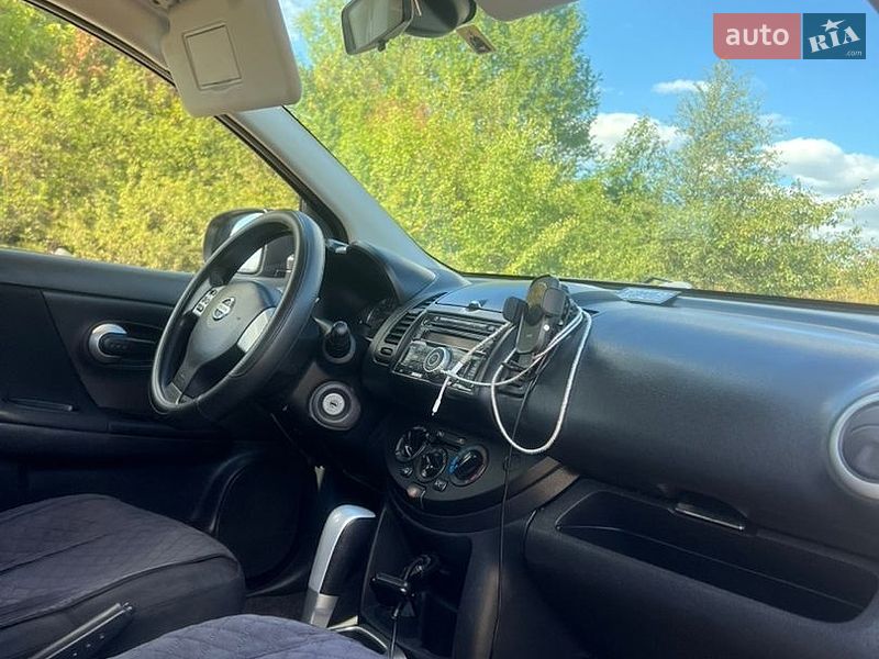 Хетчбек Nissan Note 2010 в Надвірній