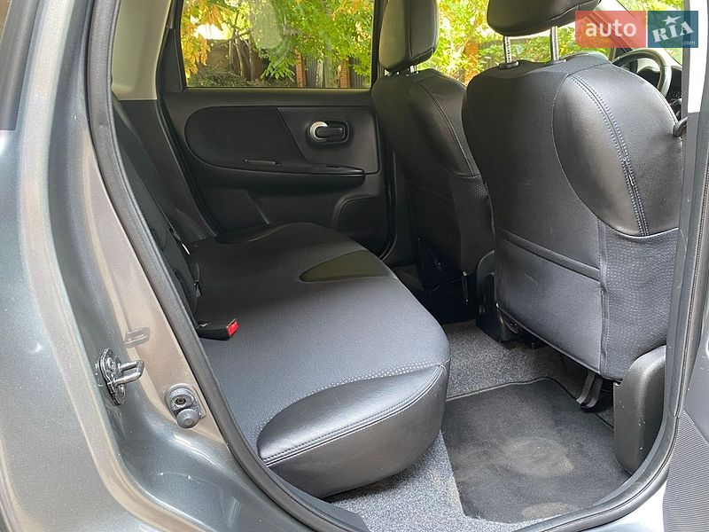 Хэтчбек Nissan Note 2012 в Виннице