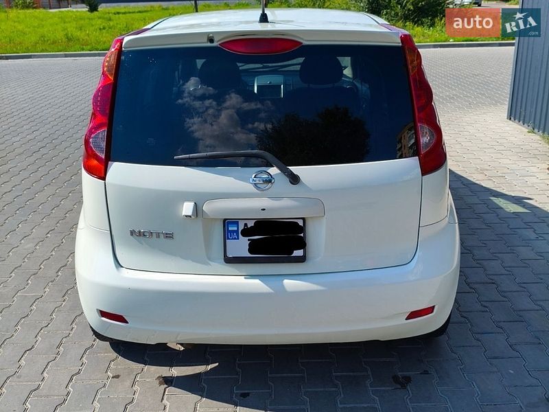 Хетчбек Nissan Note 2011 в Кривому Розі