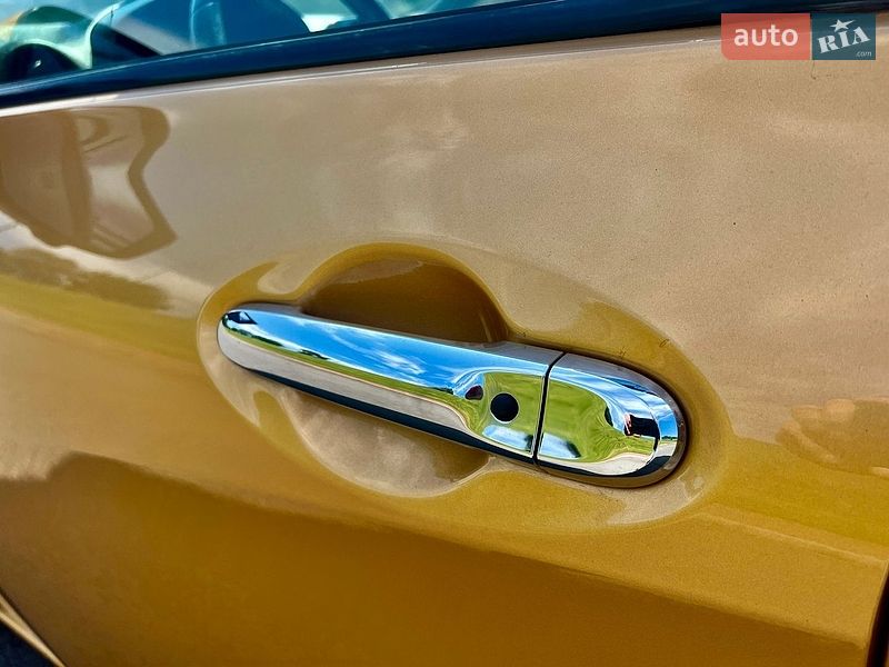 Хэтчбек Nissan Note 2019 в Киеве