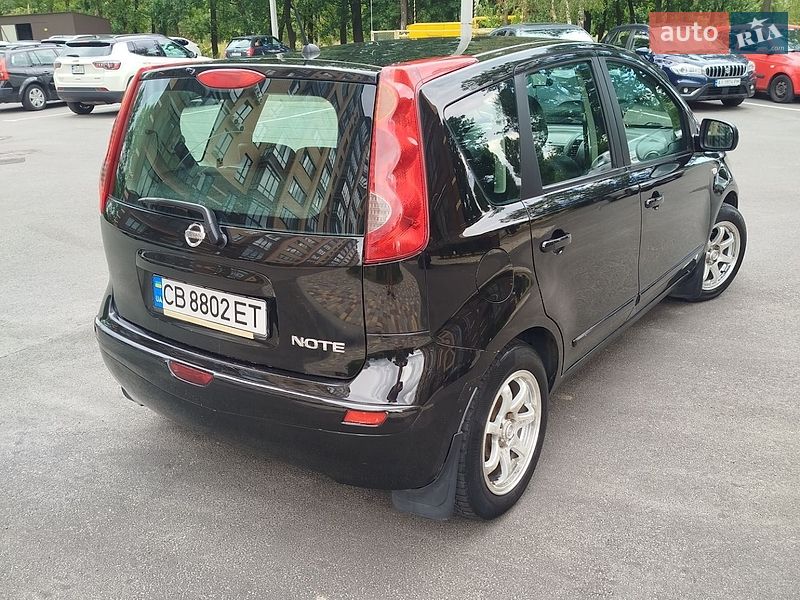 Хэтчбек Nissan Note 2008 в Чернигове
