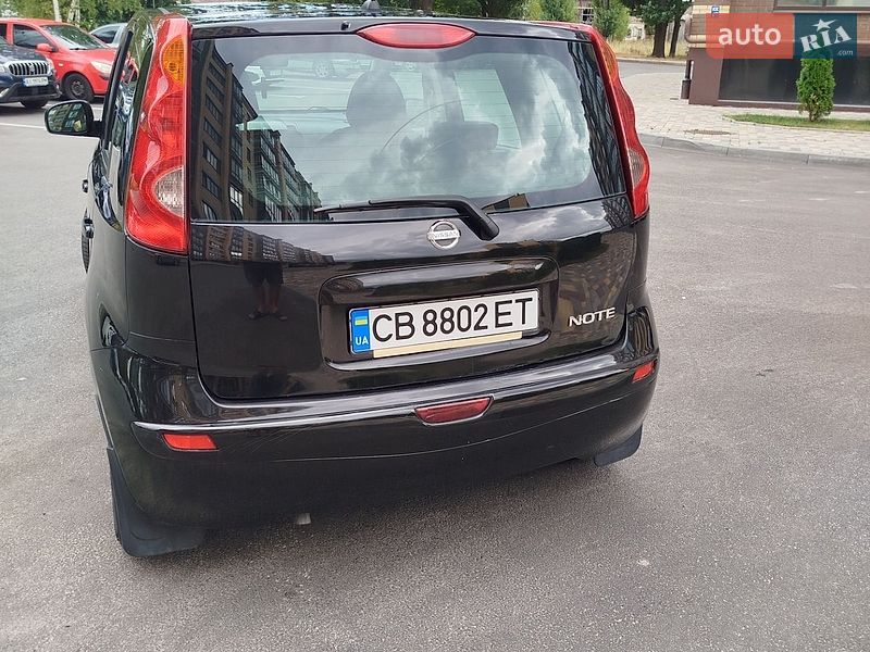 Хэтчбек Nissan Note 2008 в Чернигове