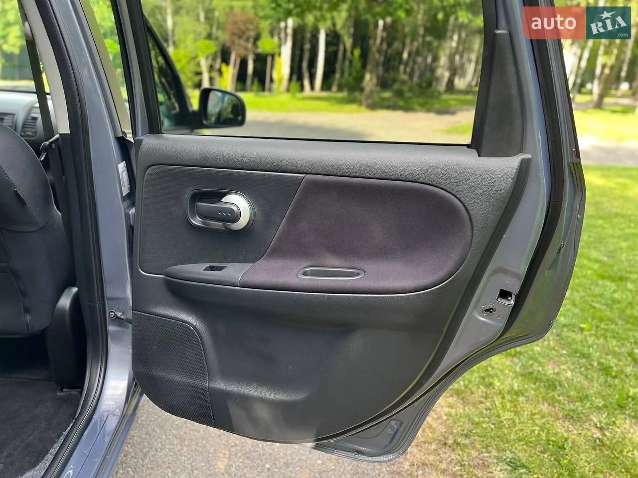 2010 Nissan Note - мініатюра 38