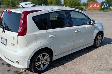 Хэтчбек Nissan Note 2011 в Деражне фото 4 Хэтчбек Nissan Note 2011 в Деражне