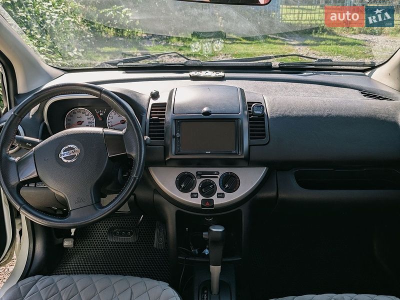 Хэтчбек Nissan Note 2011 в Деражне фото 7 Хэтчбек Nissan Note 2011 в Деражне