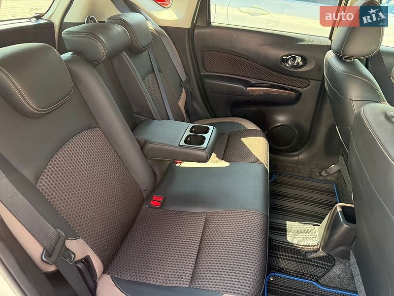 Хэтчбек Nissan Note 2018 в Киеве фото 31 Хэтчбек Nissan Note 2018 в Киеве