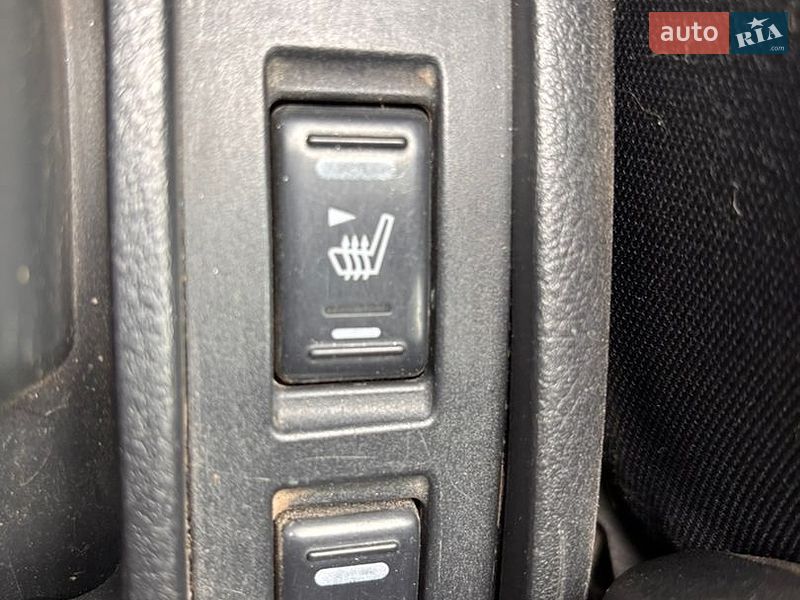 Хэтчбек Nissan Note 2008 в Полтаве