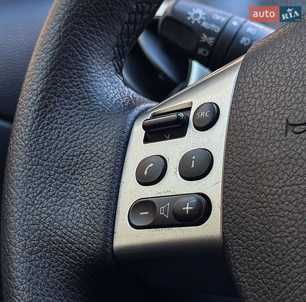 Хетчбек Nissan Note 2012 в Києві