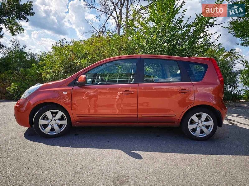 Хетчбек Nissan Note 2008 в Дніпрі
