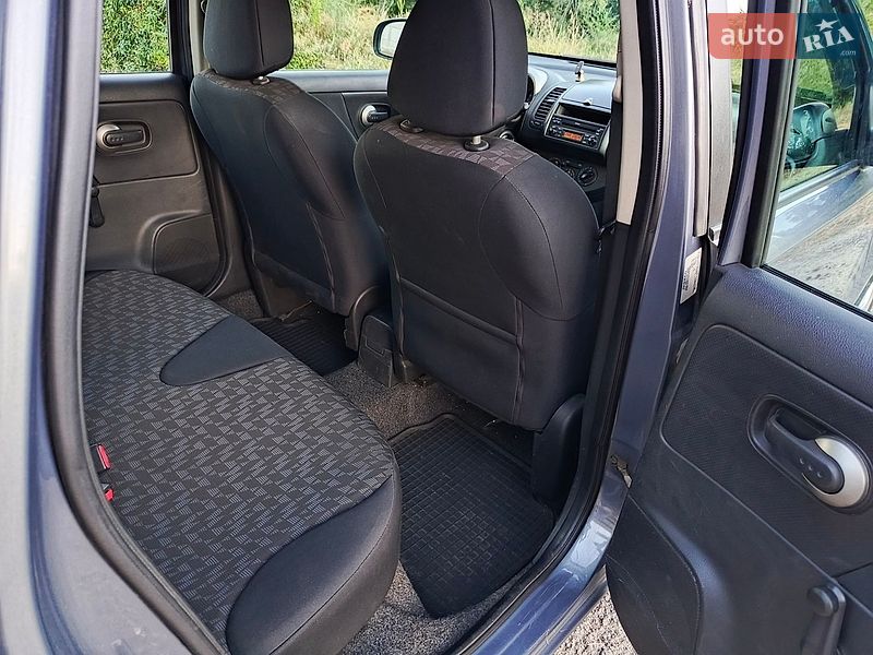 Хэтчбек Nissan Note 2008 в Днепре
