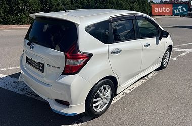 Хэтчбек Nissan Note 2018 в Киеве
