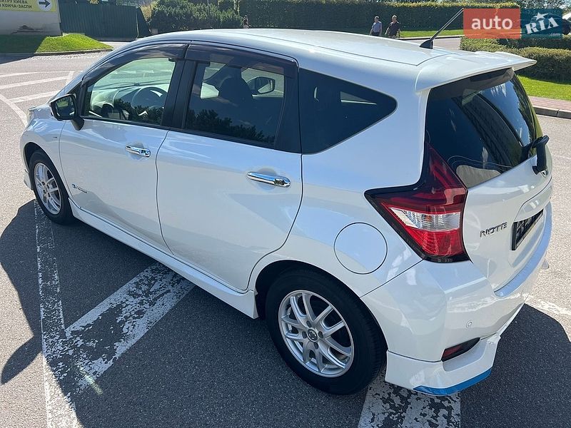 Хэтчбек Nissan Note 2018 в Киеве