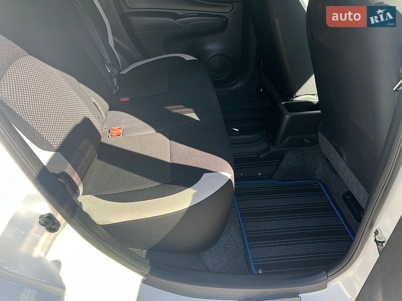 Хэтчбек Nissan Note 2018 в Киеве