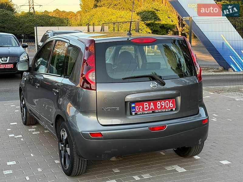 Хэтчбек Nissan Note 2012 в Виннице