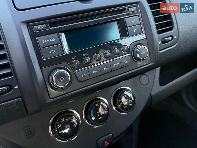 Хетчбек Nissan Note 2012 в Вінниці