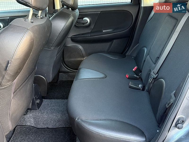 Хэтчбек Nissan Note 2012 в Виннице