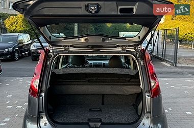 Хэтчбек Nissan Note 2012 в Виннице