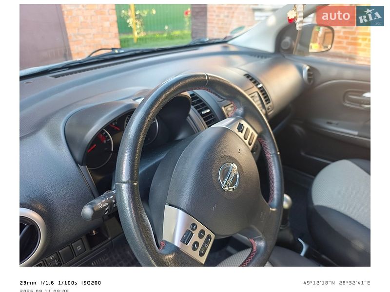 Хэтчбек Nissan Note 2011 в Виннице