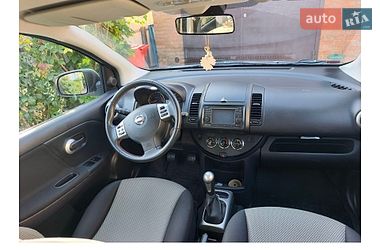 Хэтчбек Nissan Note 2011 в Виннице