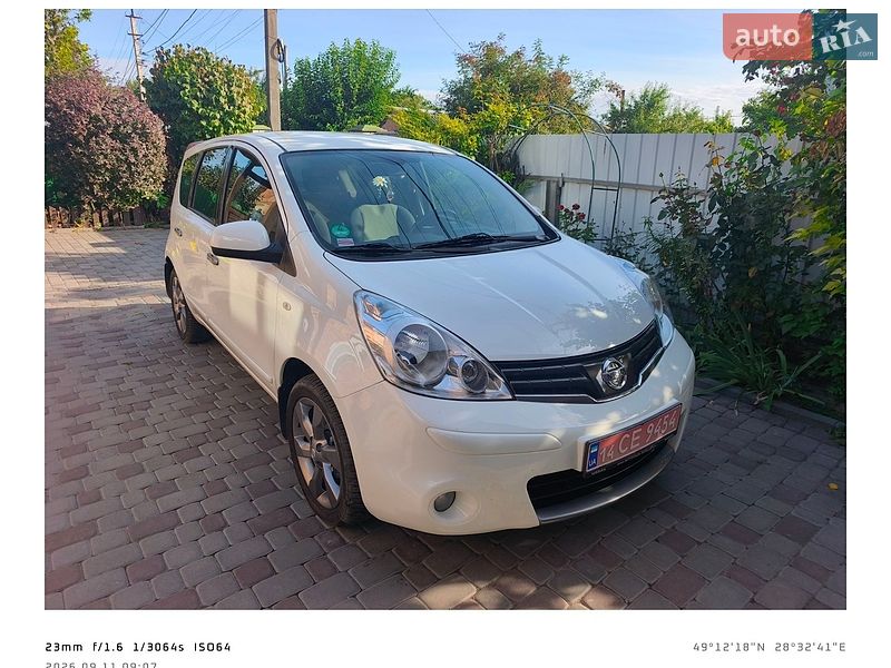 Хэтчбек Nissan Note 2011 в Виннице