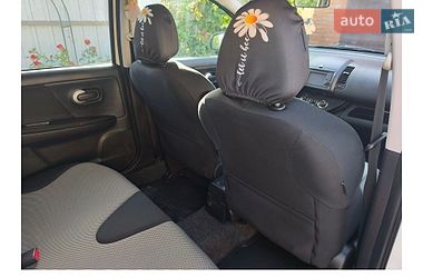 Хэтчбек Nissan Note 2011 в Виннице
