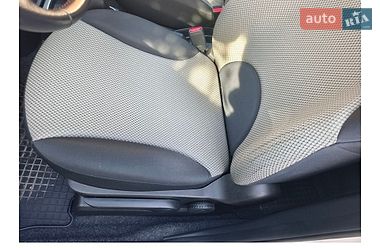 Хэтчбек Nissan Note 2011 в Виннице