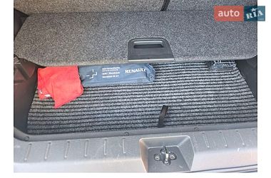 Хэтчбек Nissan Note 2011 в Виннице