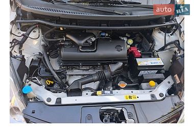 Хэтчбек Nissan Note 2011 в Виннице