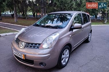 Хэтчбек Nissan Note 2008 в Ямполе