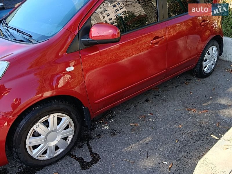 Хетчбек Nissan Note 2007 в Києві