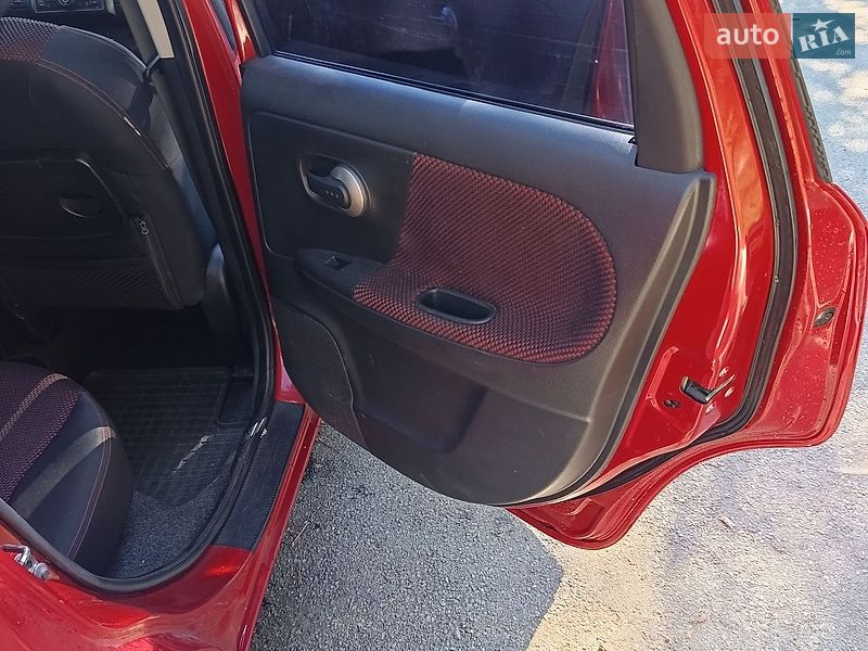 Хетчбек Nissan Note 2007 в Києві