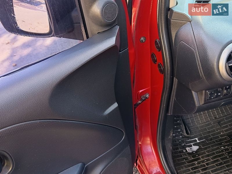 Хетчбек Nissan Note 2007 в Києві