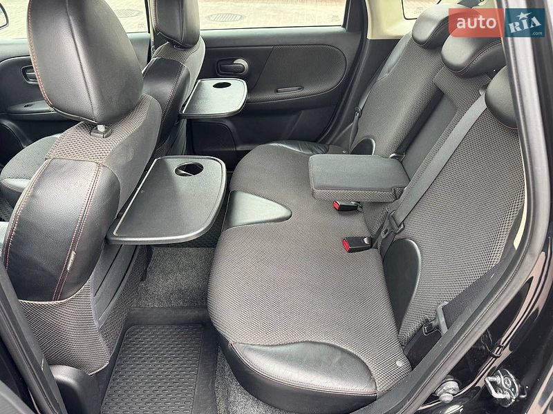 Хэтчбек Nissan Note 2008 в Днепре