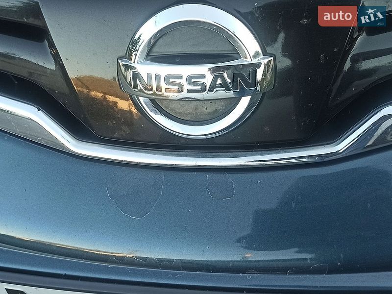 Хэтчбек Nissan Note 2012 в Владимире