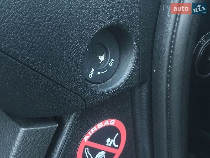 Хэтчбек Nissan Note 2012 в Владимире
