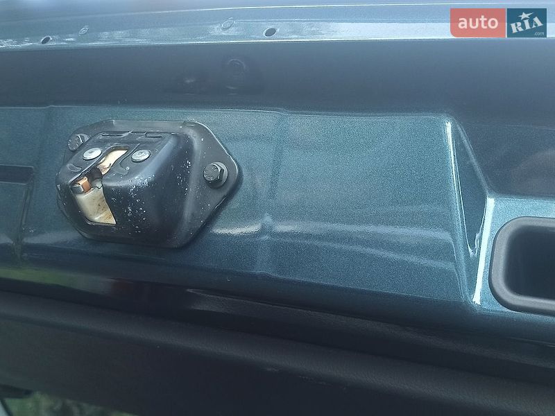 Хэтчбек Nissan Note 2012 в Владимире